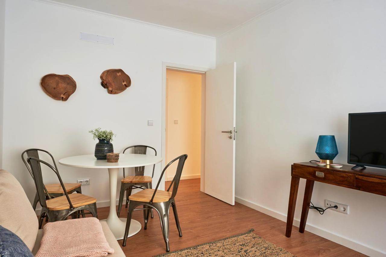Belem Light Filled Apt With Patio, By Timecooler Lisbon Exterior photo